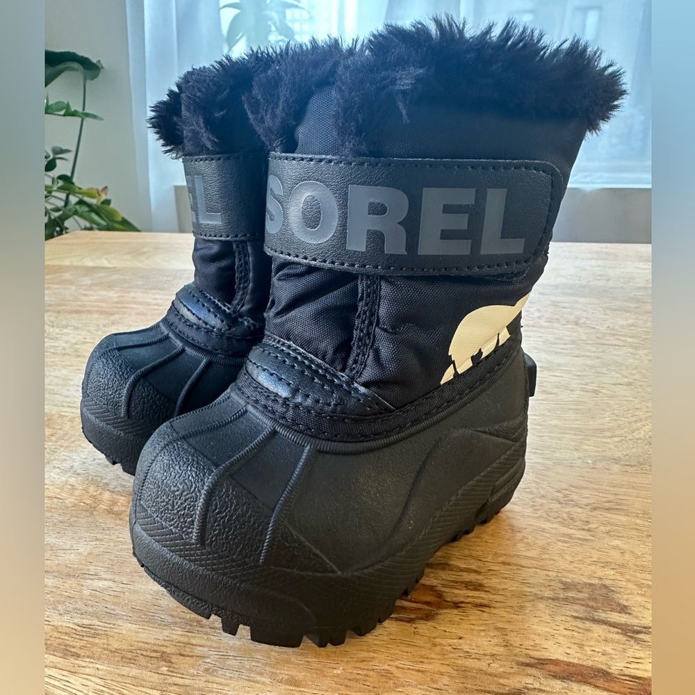 Sorel - infant winter boots in black, size 4